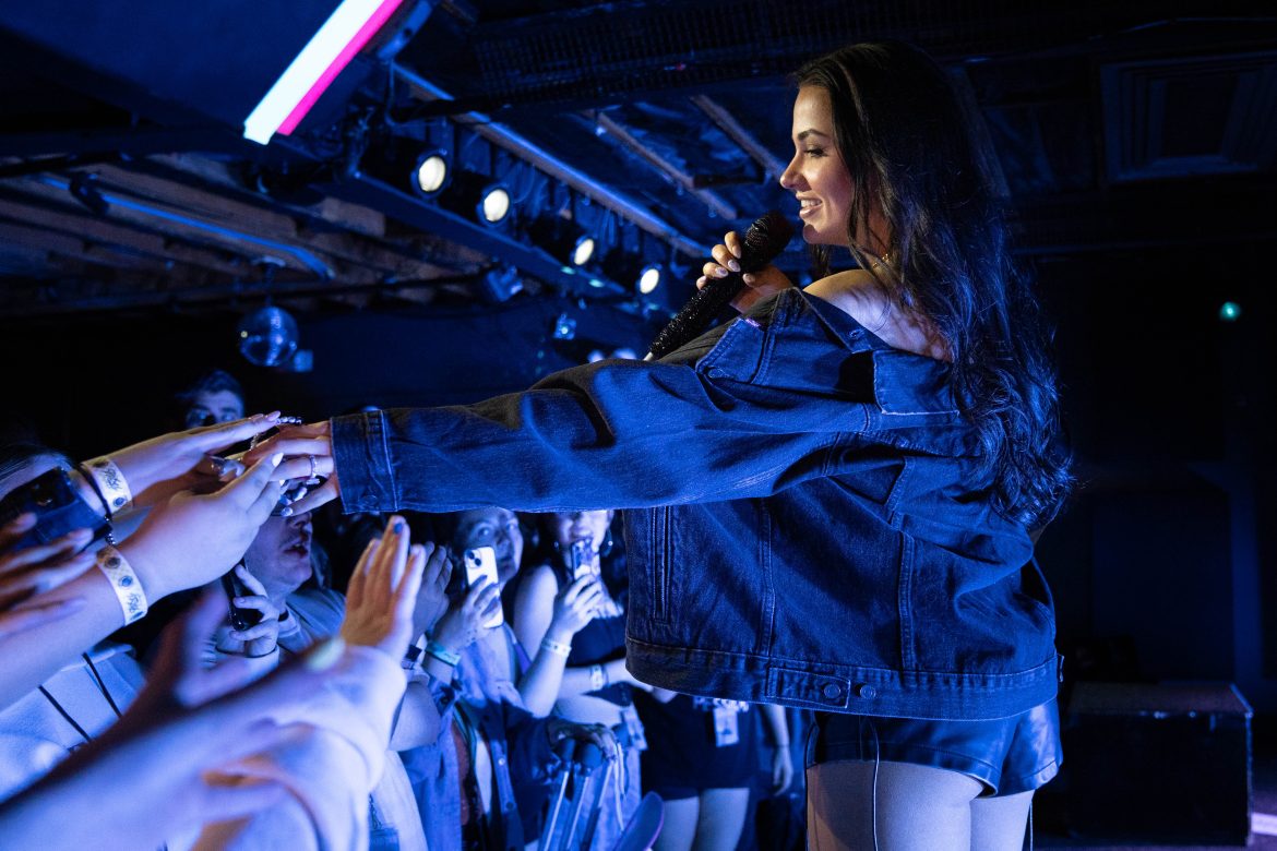 Jessica Baio March 2025-8