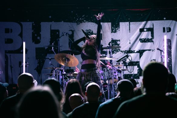 Butcher Babies 31726-25