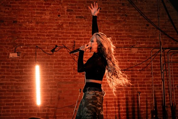 Butcher Babies 31726-29