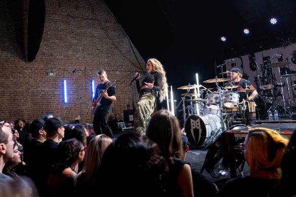 Butcher Babies 31726-4