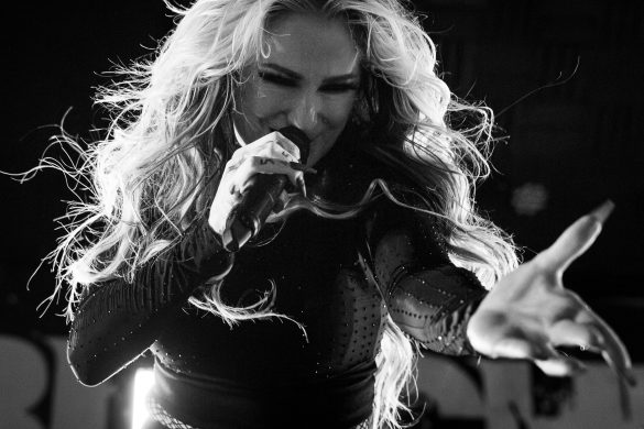 Butcher Babies 31726-7